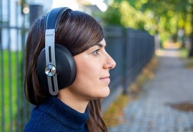 Buy Quality Headphones for a Better Audio Entertainment